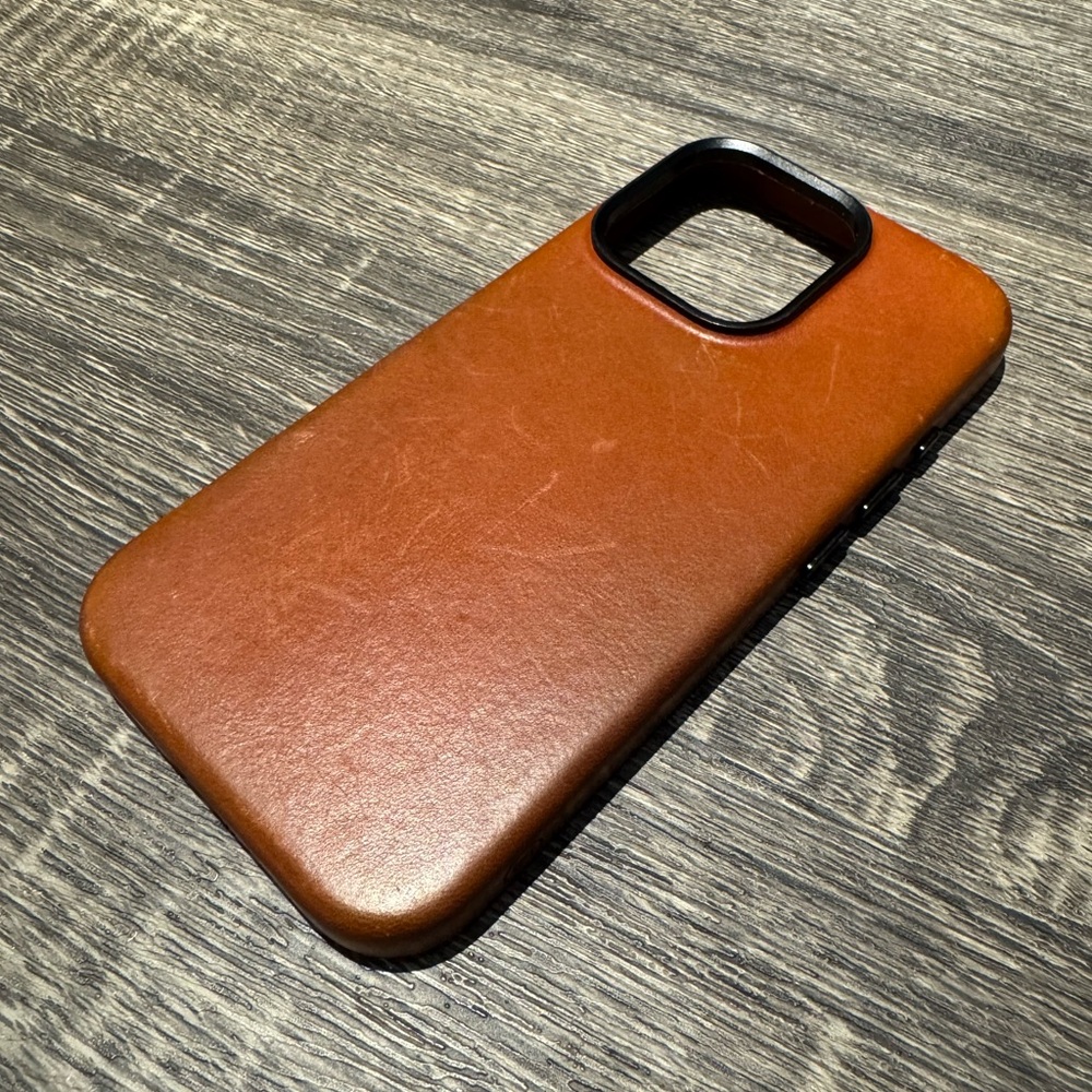 Ryan London Leather iPhone 16 pro Case - Tan